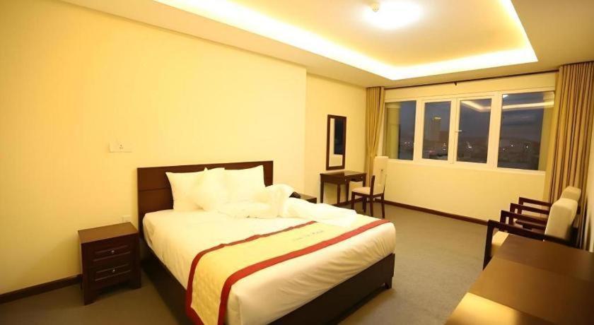 Tien Sa Hotel Дананг Екстериор снимка